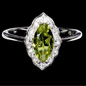 Set!! Marquise Peridot halo Ring (7), Pendant, & Earrings in 925 Sterling Silver